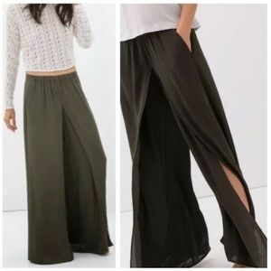 Zara Basic Army Green Palazzo Slit Front Pants